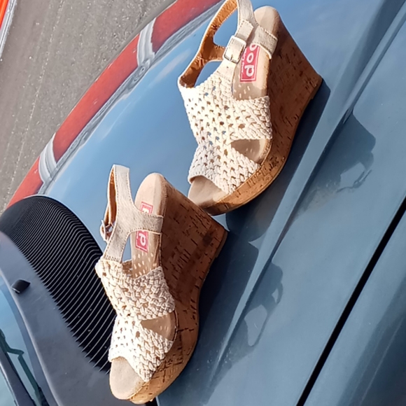 Cher wedge size 6M - Picture 2 of 4